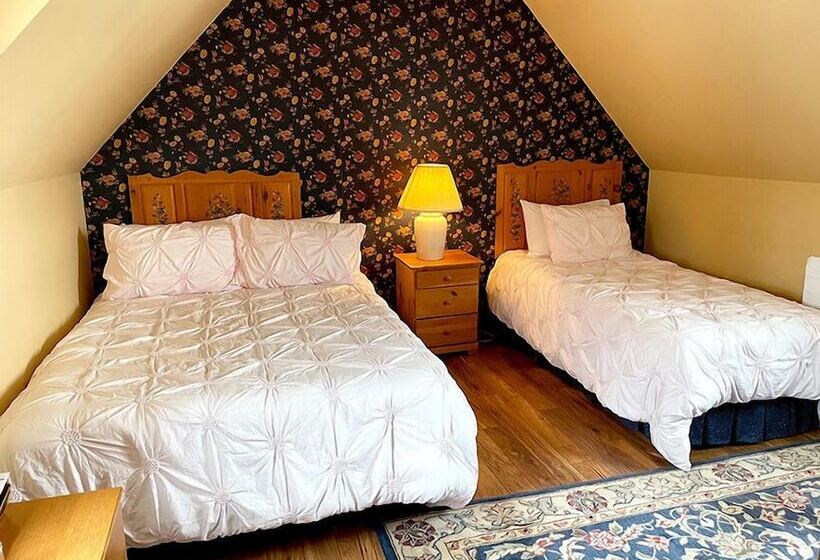 פונדק Auberge Val Carroll