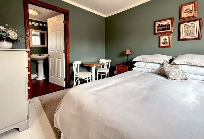 Hostelli Auberge Val Carroll