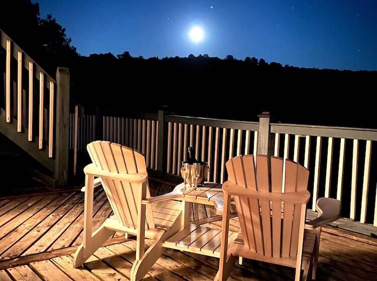 פונדק Auberge Val Carroll