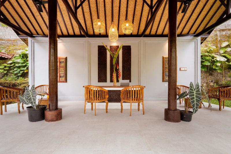 Hotelli Amanuba Ersadeva Resort Jembrana Bali