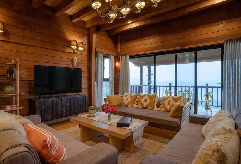 هتل Avalon Cottages Kanatal