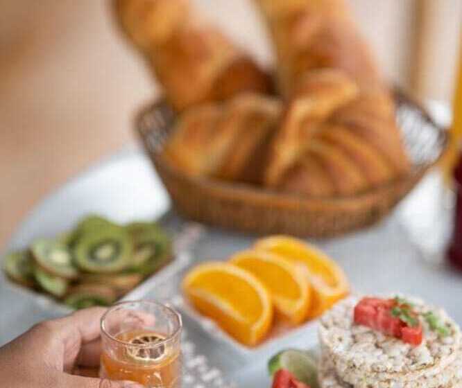 Hotel Avalon Cottages Kanatal