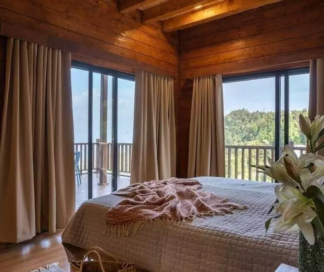 هتل Avalon Cottages Kanatal