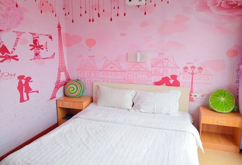 Отель Dalian Venus Apartment