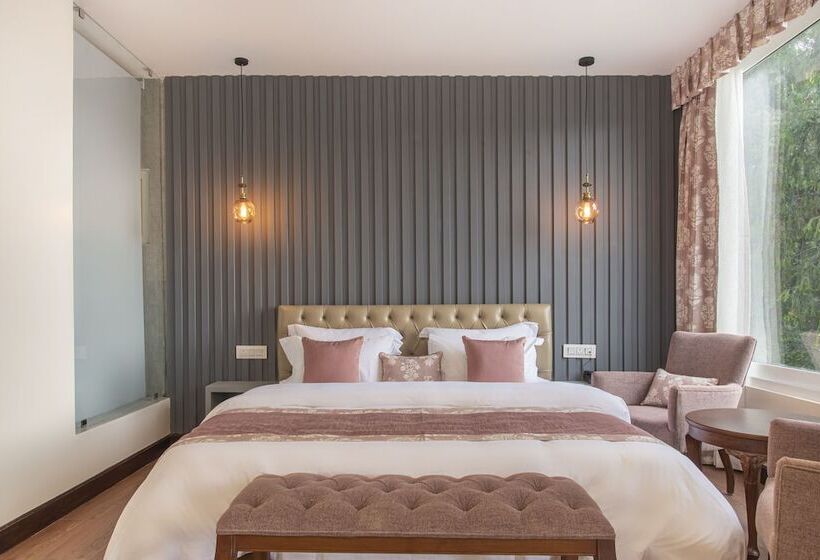 Hotel Echor Backwoods Villa Narkanda