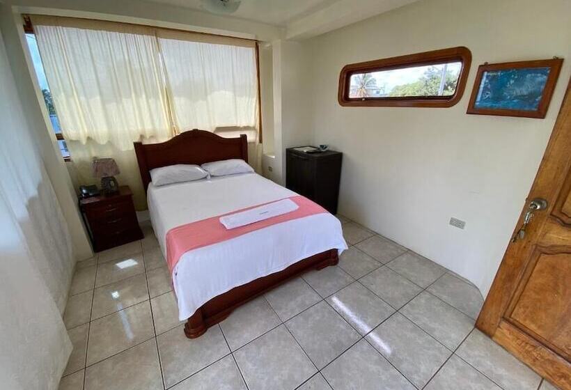 בית מלון כפרי Hostal Casa Edén