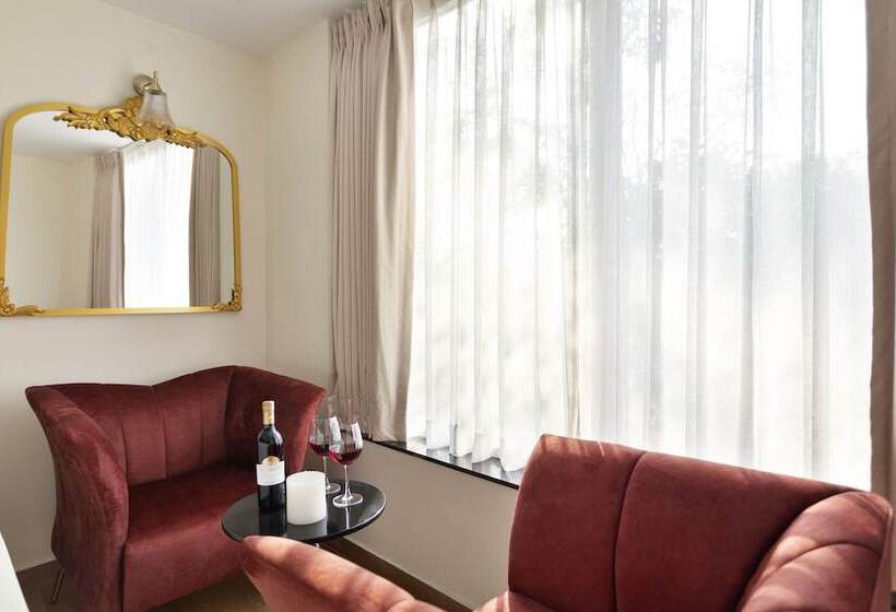 酒店 Mademoiselle Boutique Resort And Cafe