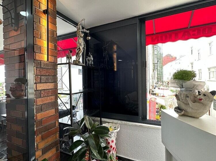 فندق My Location