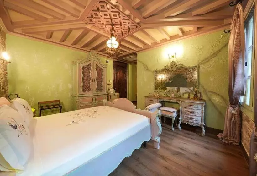 ホテル Naz Su Cunda