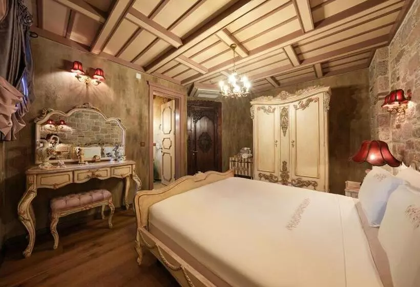 ホテル Naz Su Cunda