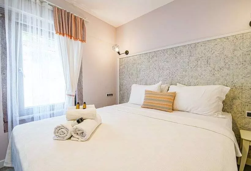 Nirvana Otel