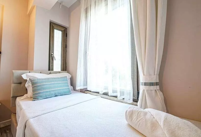Nirvana Otel