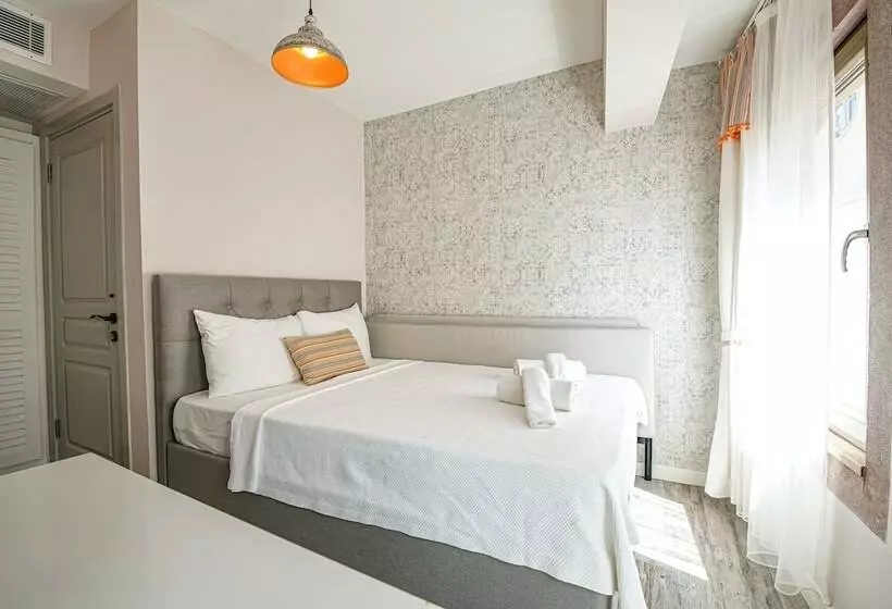 Nirvana Otel