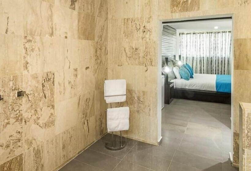 ホテル The Diamond Suites At Ahnvee