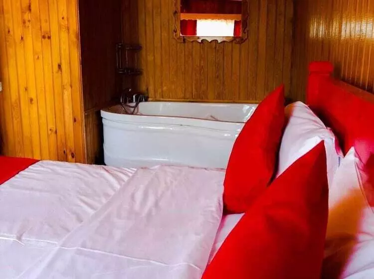 İpek Koza Motel