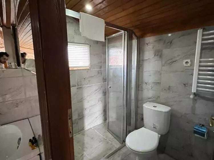 İpek Koza Motel