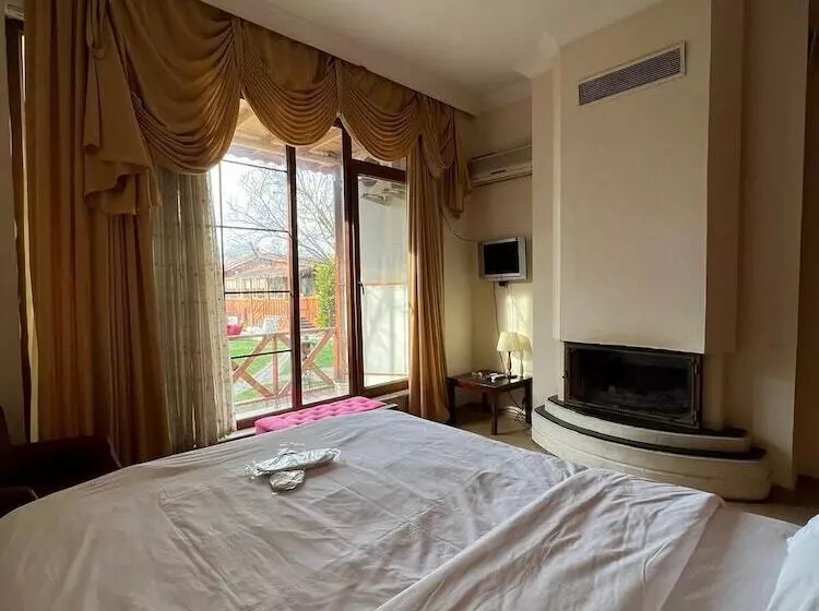 İpek Koza Motel