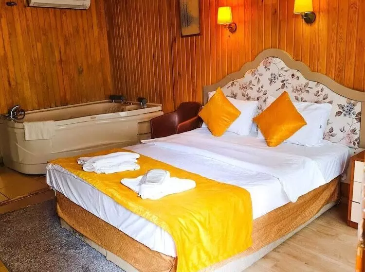 İpek Koza Motel
