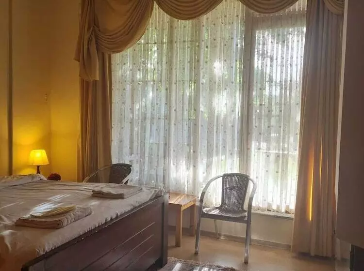 İpek Koza Motel