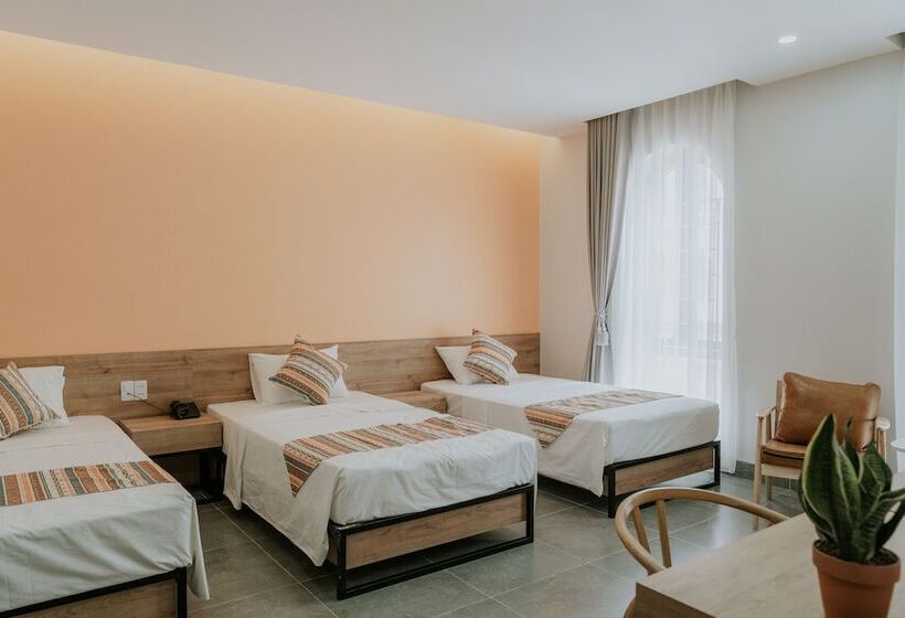 Le Cactus Hotel Ha Long