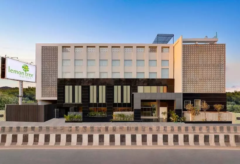 Lemon Tree Hotel Agra