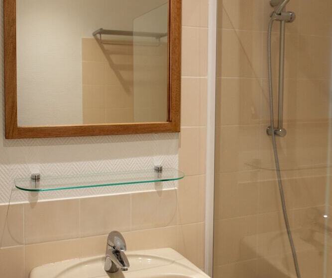 פנסיון La Fontaine Racine