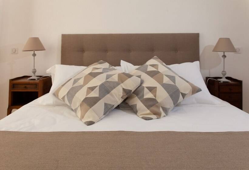 פנסיון La Fontaine Racine