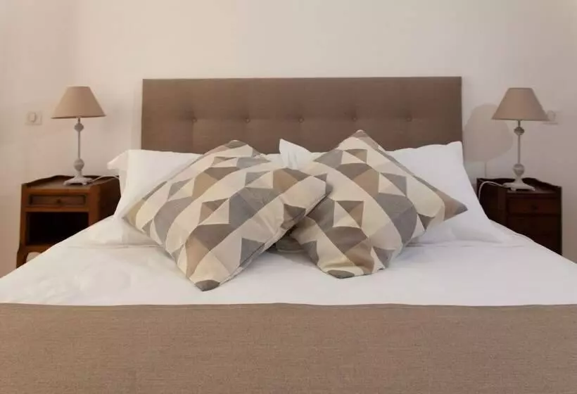 Majatalo La Fontaine Racine