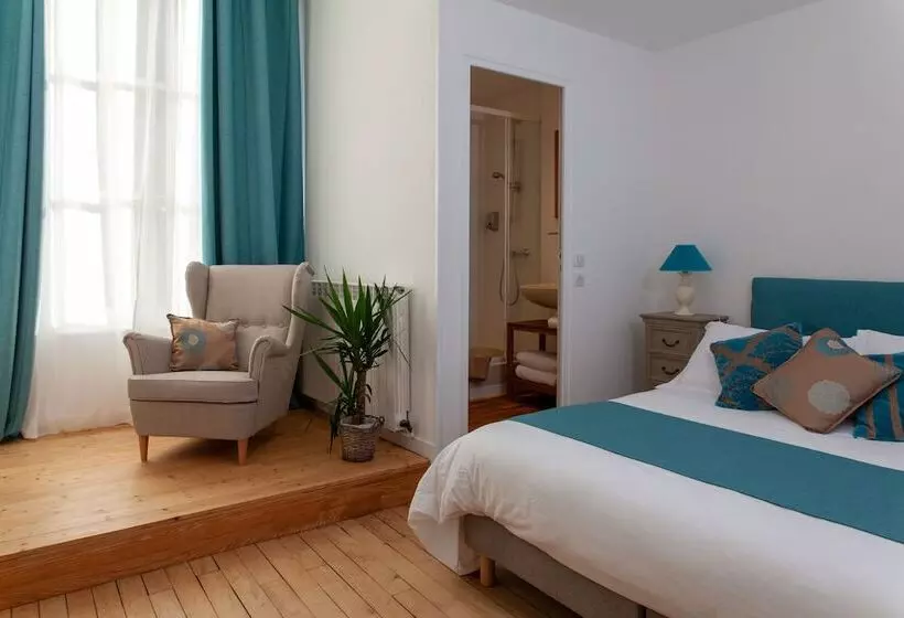 Majatalo La Fontaine Racine