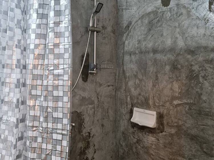 بنسيون Mookboonchu Guesthouse