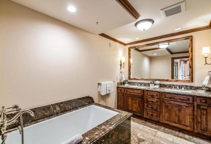 Private Residence At Leading Luxury Resort In Vail