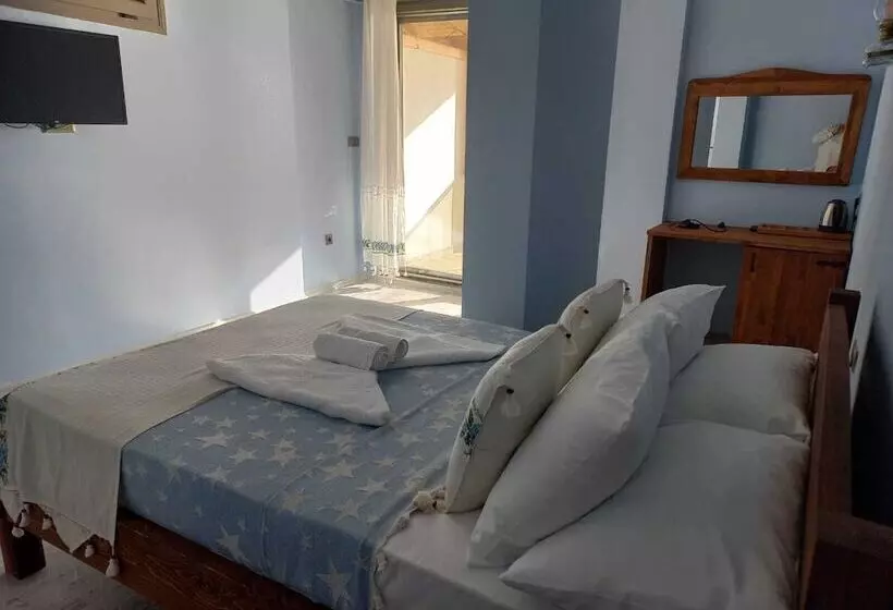 Rastgele Akkum Otel