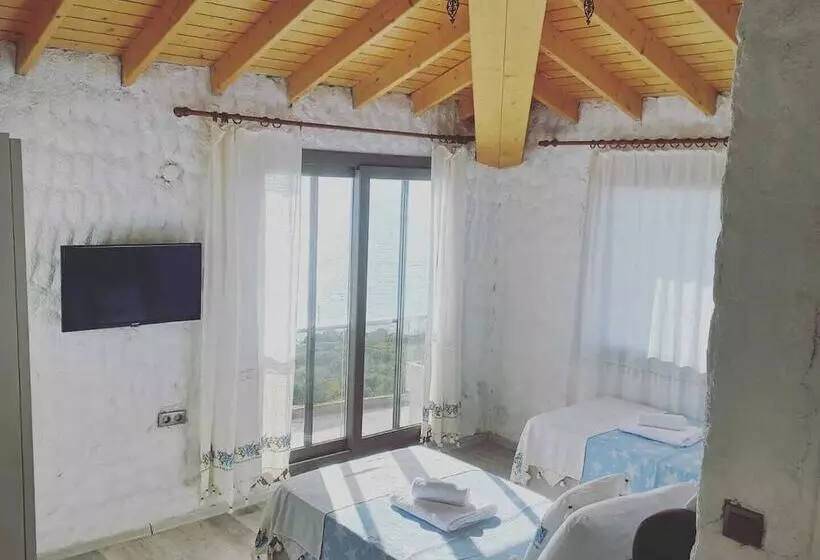 Rastgele Akkum Otel