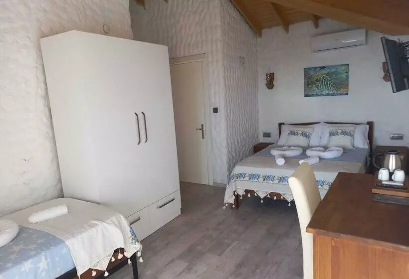 Rastgele Akkum Otel