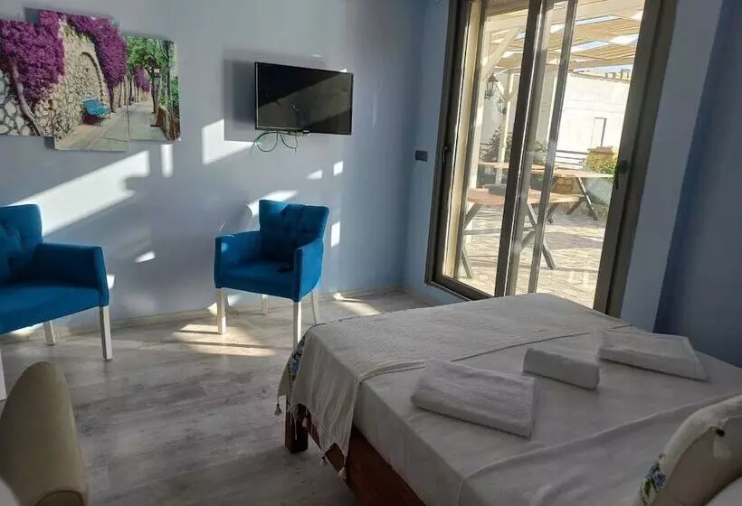 Rastgele Akkum Otel