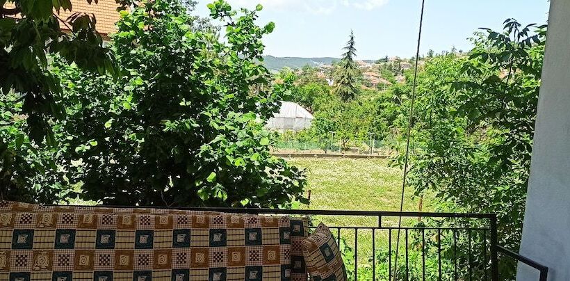 Salda Gölü Kumsalda Apart Pansiyon