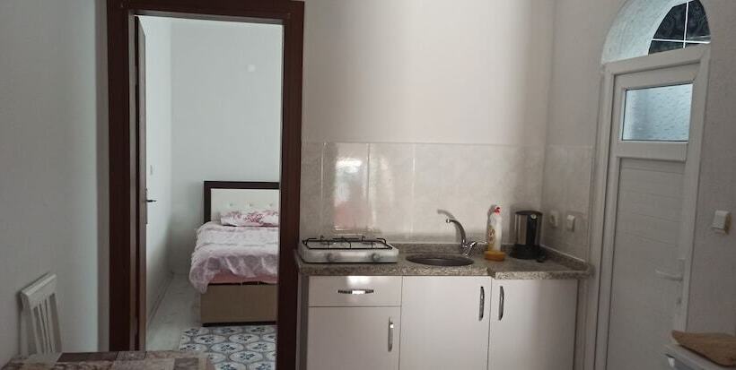 Salda Gölü Kumsalda Apart Pansiyon