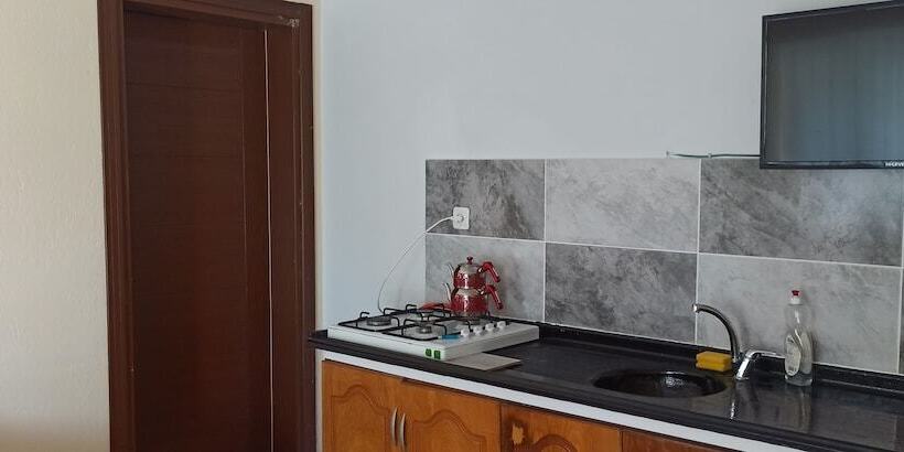 Salda Gölü Kumsalda Apart Pansiyon