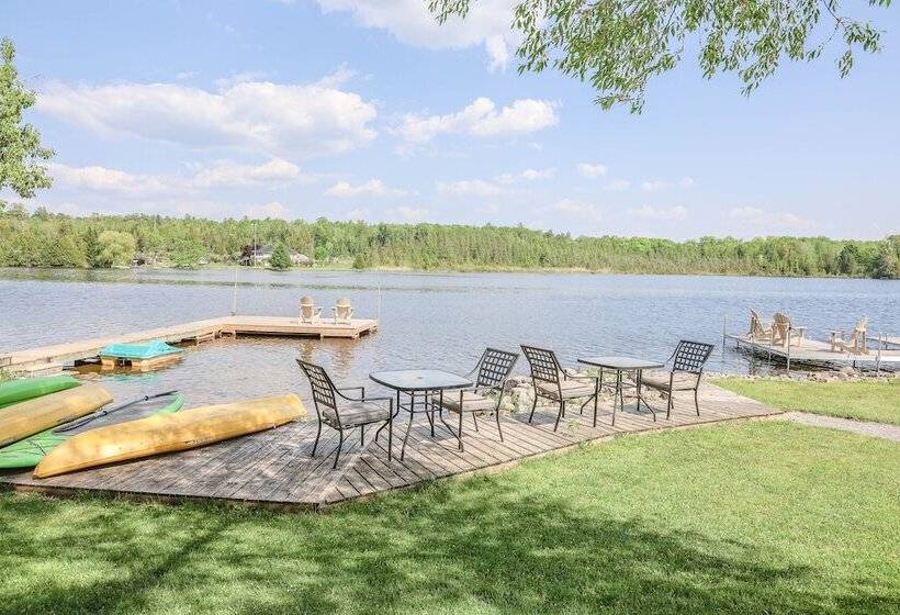 The Saucy Willow Inn And Cottages