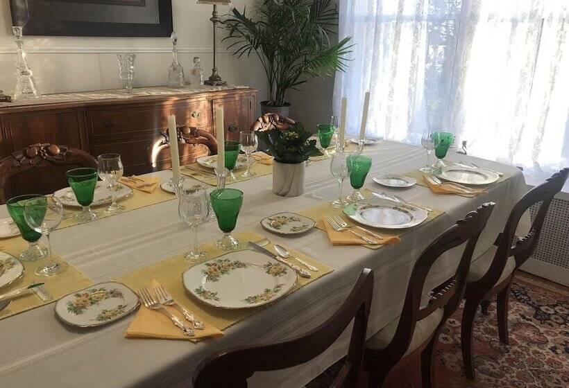 The Sleeping Swan B&b