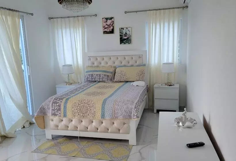 Aparta Hotel Madome
