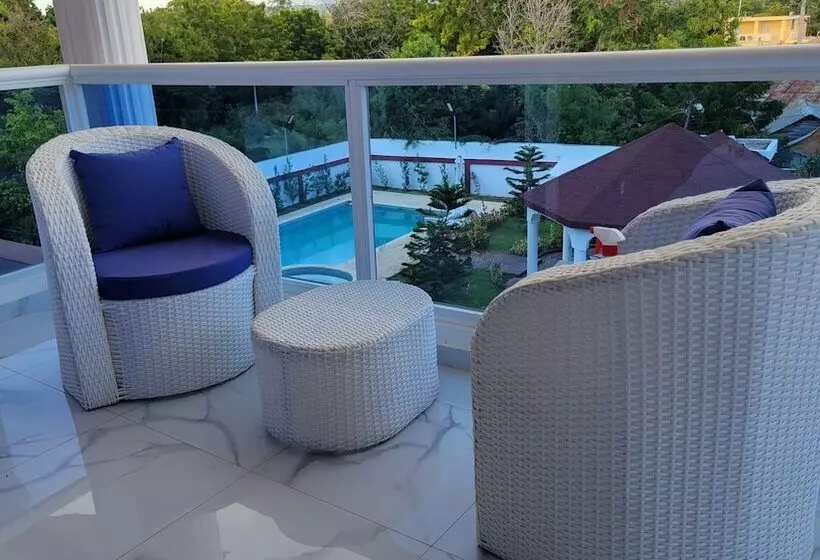Aparta Hotel Madome
