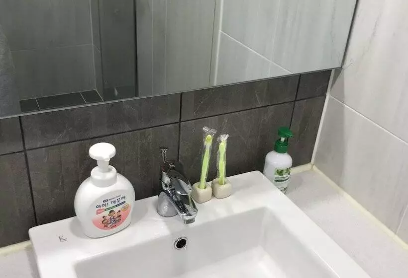 Daegu Starb&b Lily Guesthouse