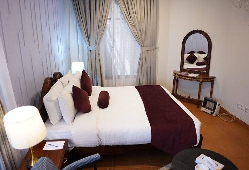 استراحتگاه 697 By Legend