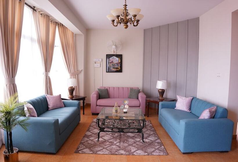 استراحتگاه 697 By Legend