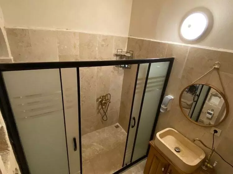Hanedan Konagi Butik Otel