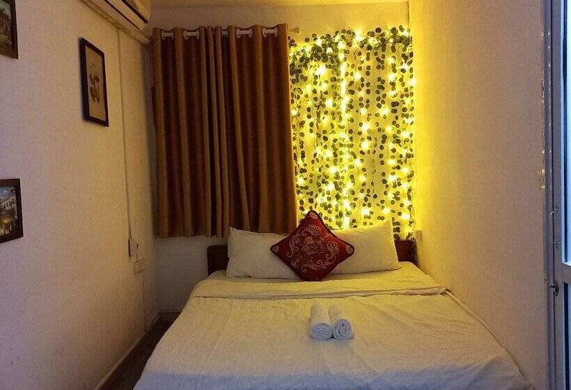 مسافرخانه Hanowood Homestay