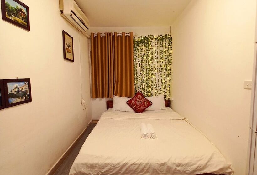 مسافرخانه Hanowood Homestay