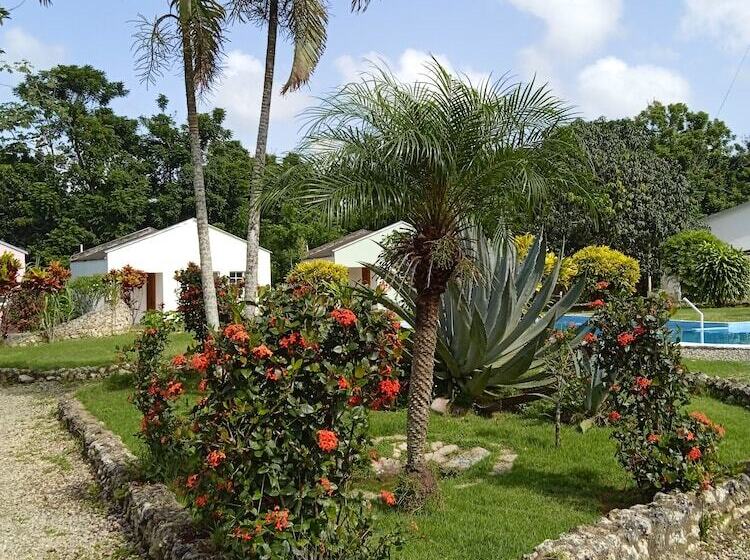 هتل Alma De Tainos