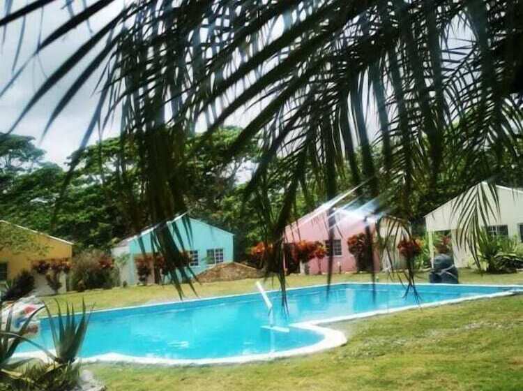 هتل Alma De Tainos